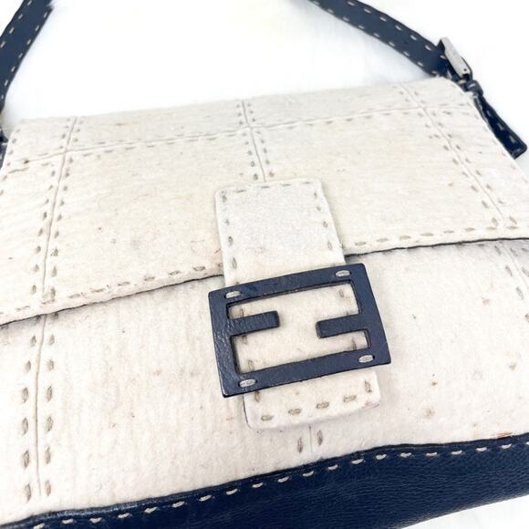 Fendi Black and Cream Shoulder Bag RARE mama baguette - Picture 9 of 15